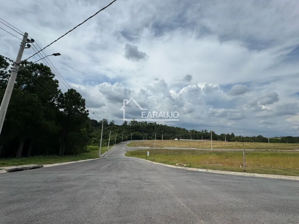 Loteamento e Condomínio, 250 m² - Foto 1