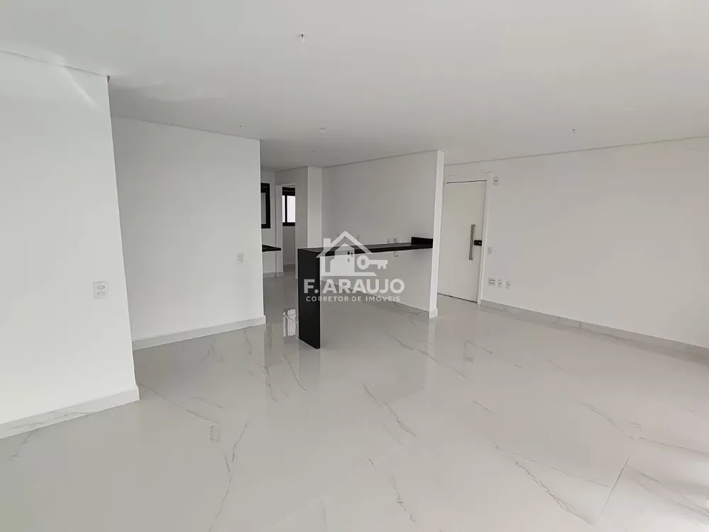 Apartamento, 3 quartos, 109 m² - Foto 3