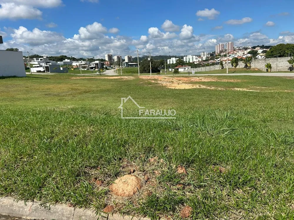 Loteamento e Condomínio, 360 m² - Foto 1