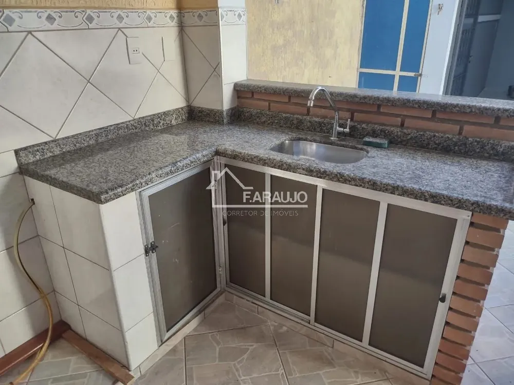 Casa, 2 quartos, 190 m² - Foto 7