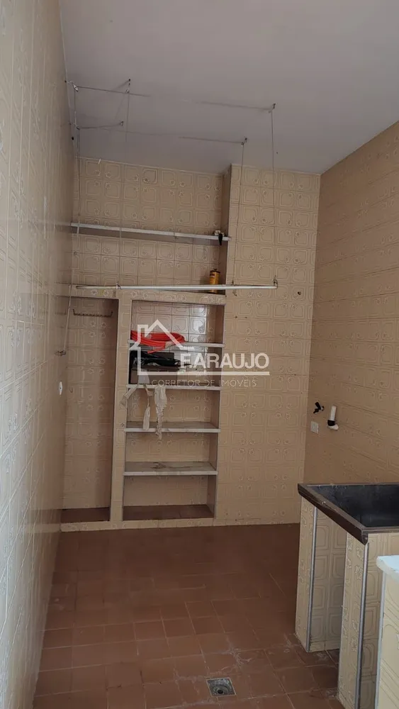 Casa, 4 quartos, 265 m² - Foto 14