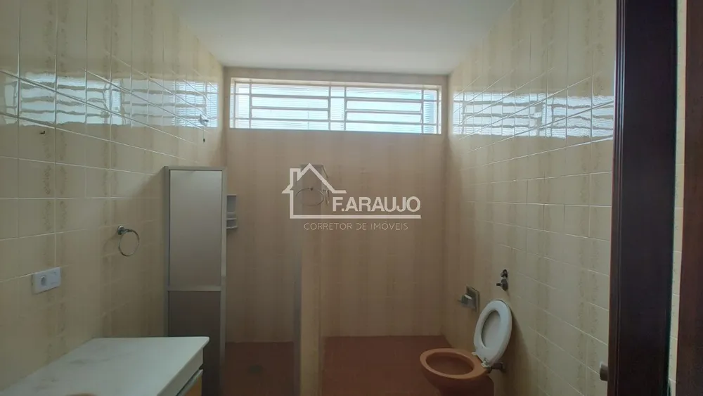 Casa, 4 quartos, 265 m² - Foto 4