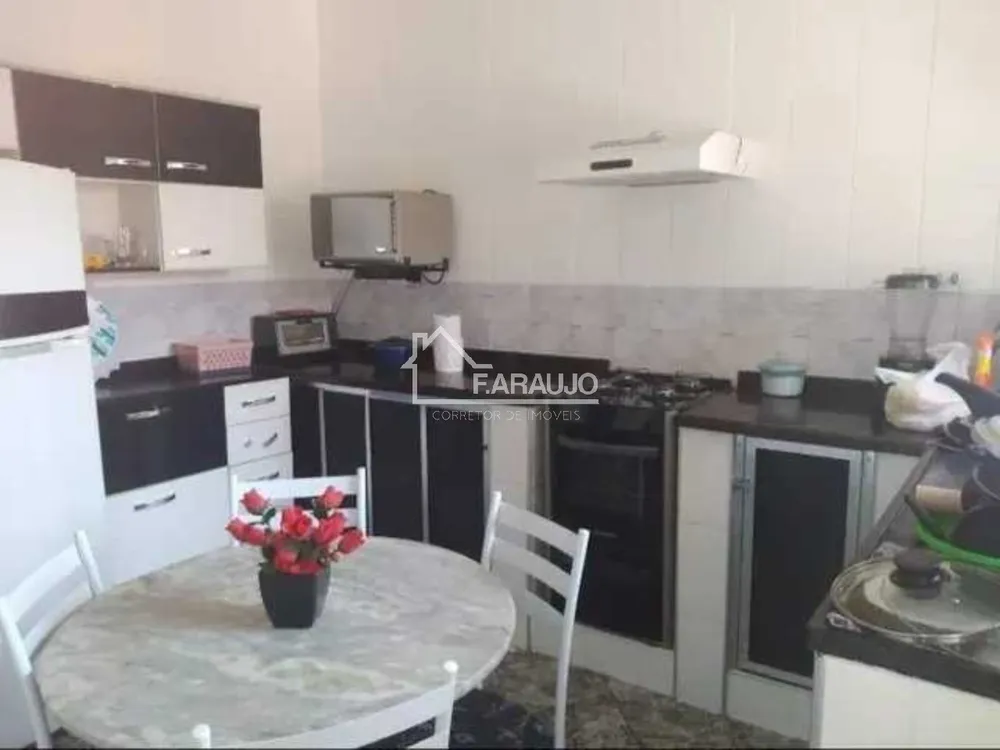 Casa, 3 quartos, 150 m² - Foto 10