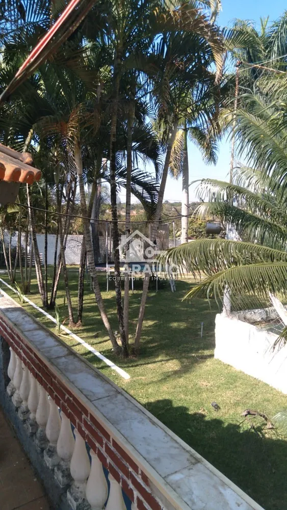 Chácara, 3 quartos, 2280 m² - Foto 1