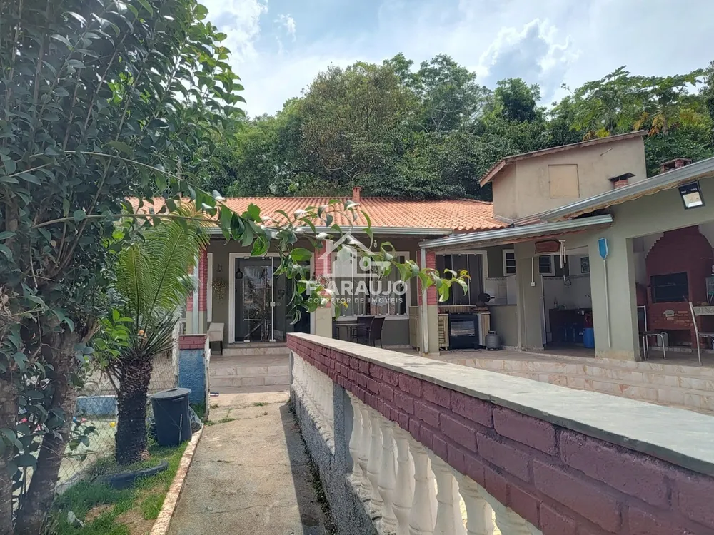 Chácara, 3 quartos, 2280 m² - Foto 5