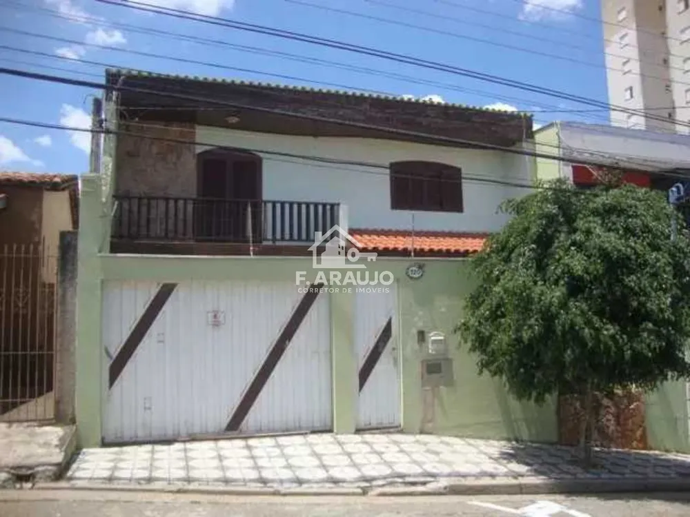Casa, 5 quartos, 431 m² - Foto 2