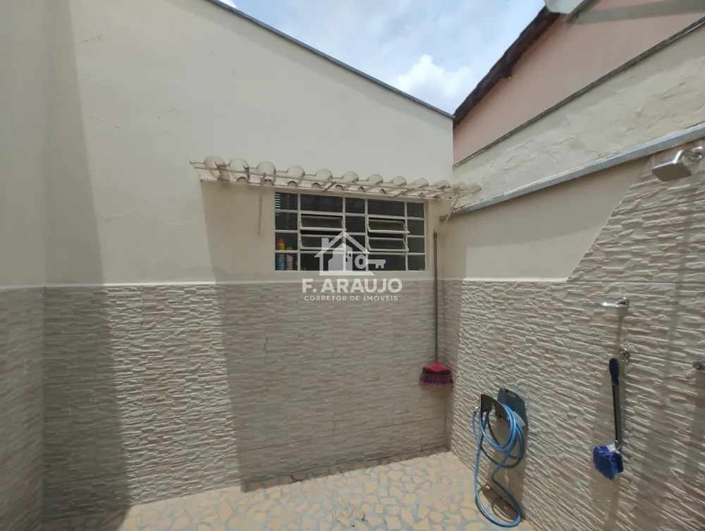 Casa, 4 quartos, 218 m² - Foto 9