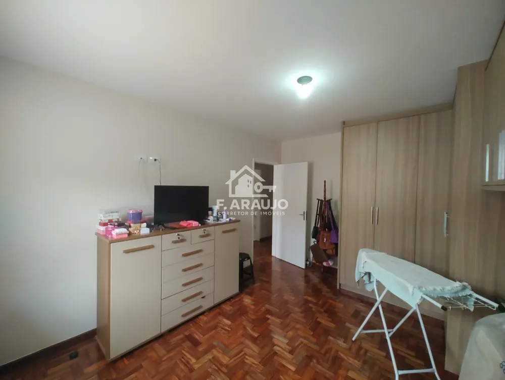 Casa, 4 quartos, 218 m² - Foto 5