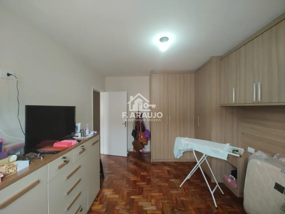 Casa, 4 quartos, 218 m² - Foto 6