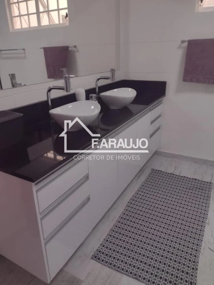 Casa, 3 quartos, 304 m² - Foto 8