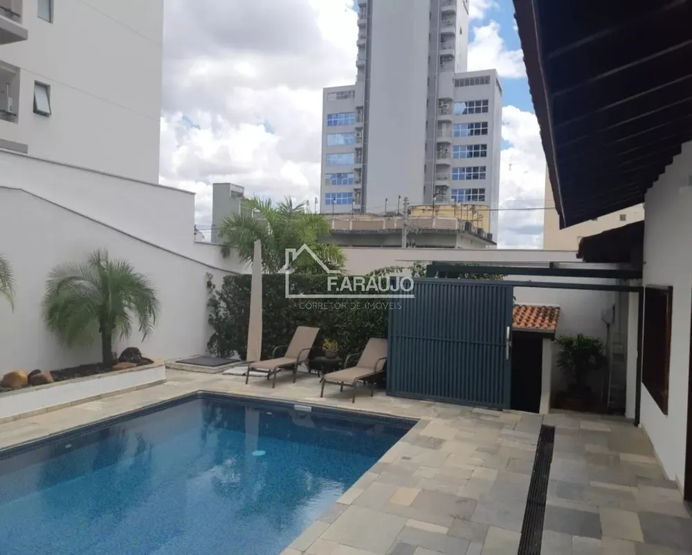 Casa, 3 quartos, 300 m² - Foto 6