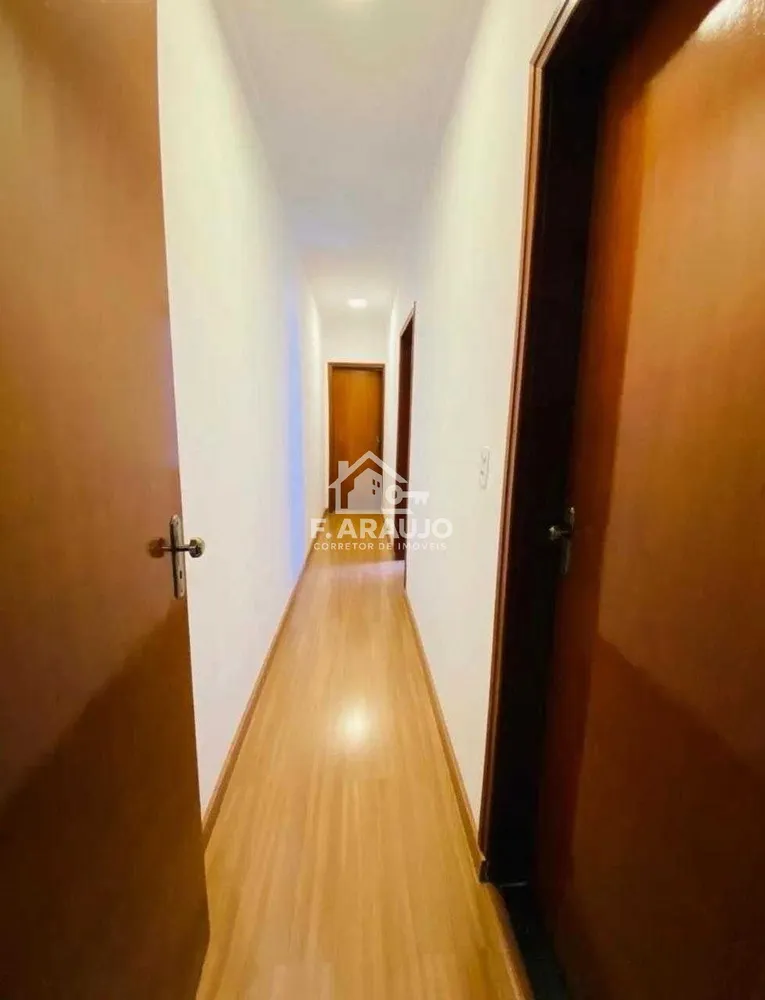 Casa, 3 quartos, 164 m² - Foto 3