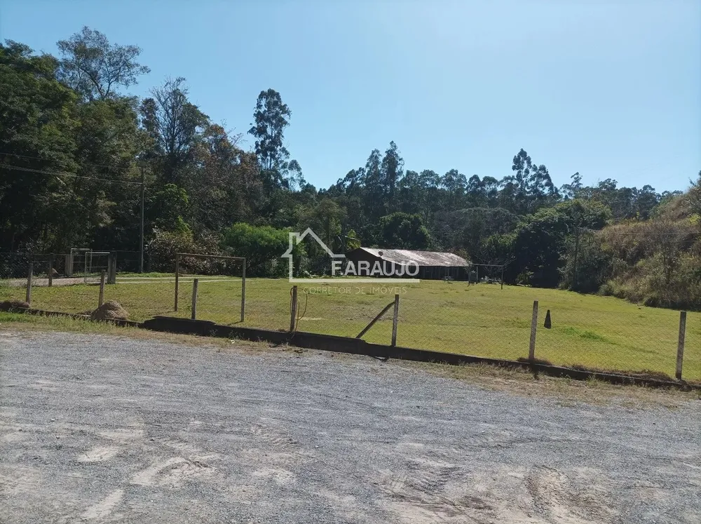 Sítio, 5 quartos, 3 hectares - Foto 9