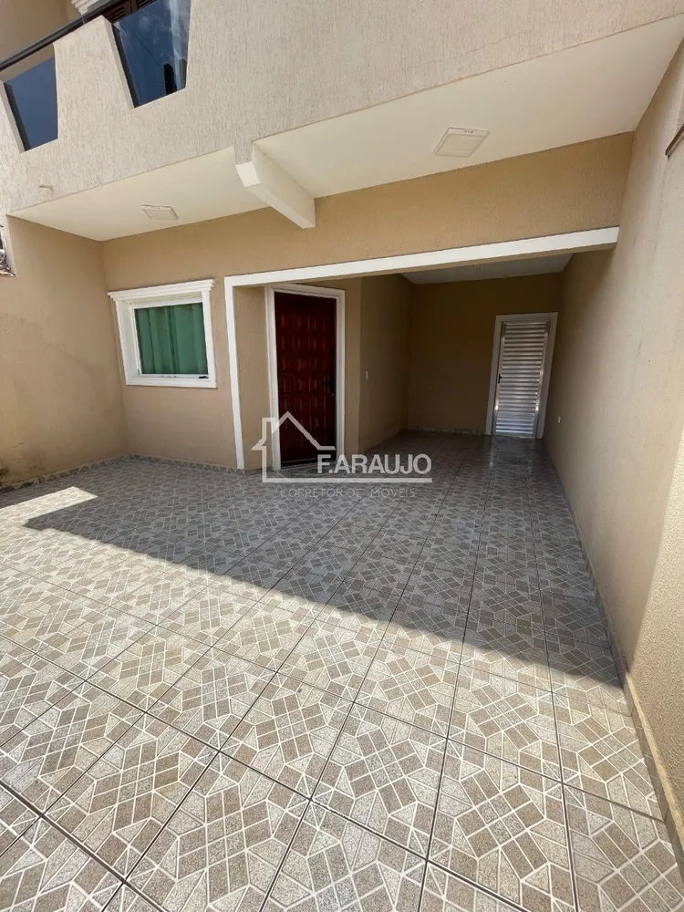 Casa, 3 quartos, 171 m² - Foto 4