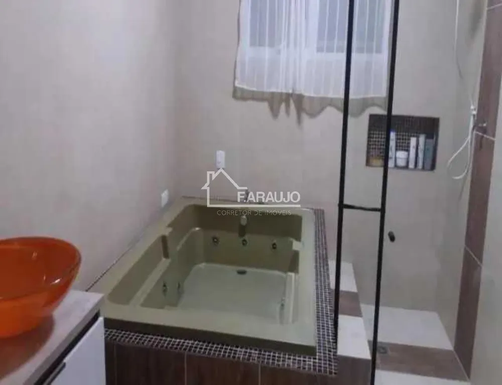 Casa, 5 quartos, 199 m² - Foto 9