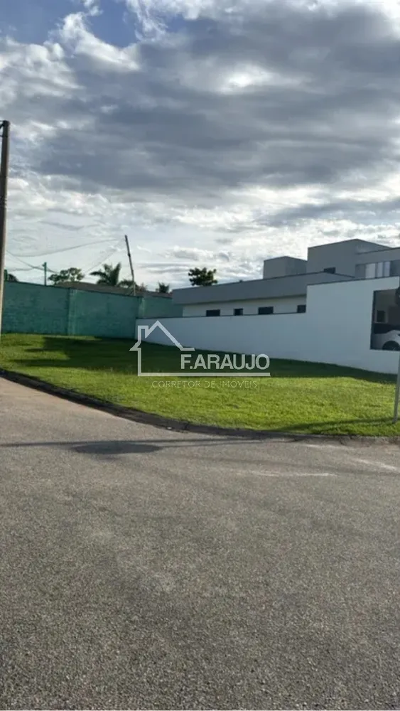 Loteamento e Condomínio, 250 m² - Foto 1