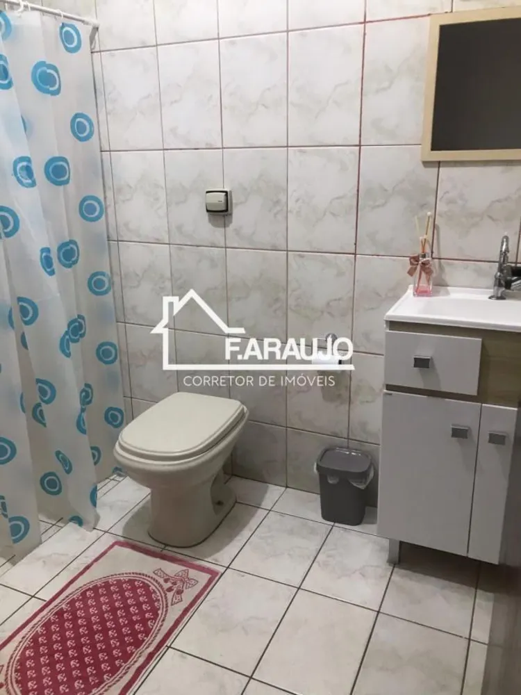 Casa, 3 quartos, 207 m² - Foto 4