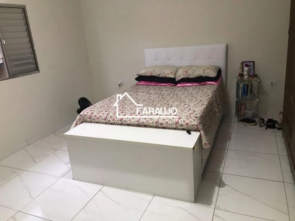 Casa, 3 quartos, 207 m² - Foto 10