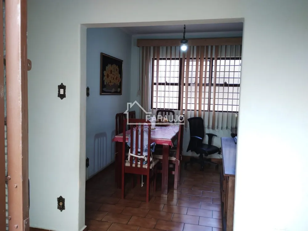 Casa, 2 quartos, 208 m² - Foto 10