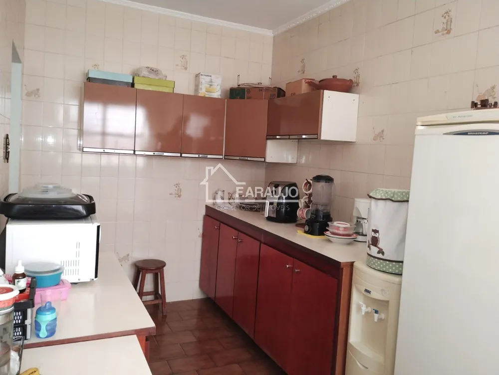 Casa, 2 quartos, 208 m² - Foto 6