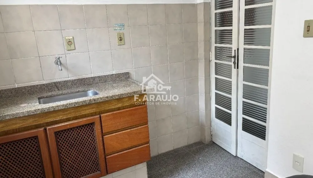 Prédio Inteiro - Foto 1