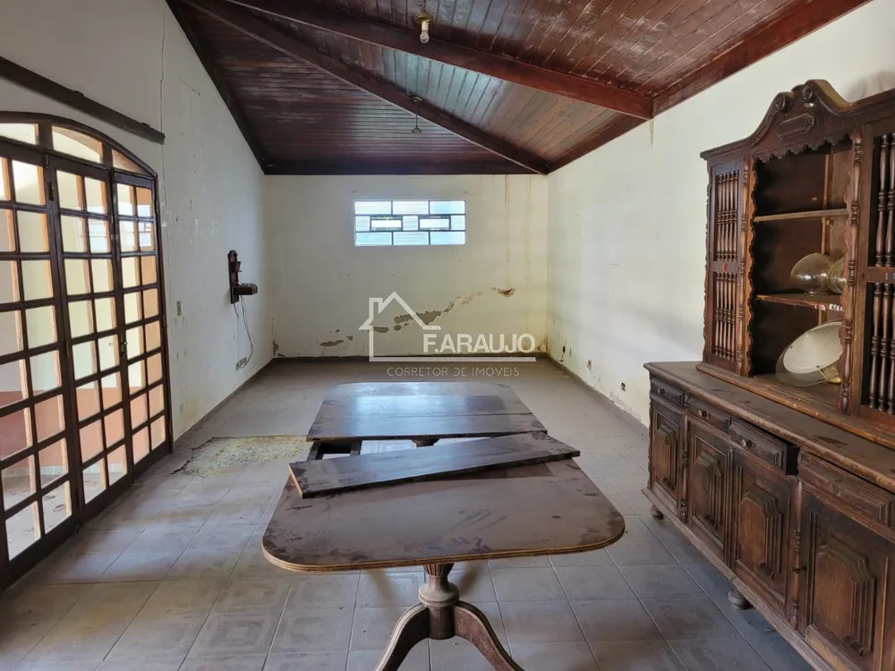 Chácara, 5 quartos, 3000 m² - Foto 3