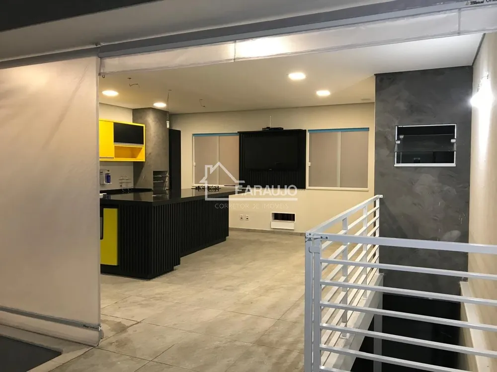 Casa, 2 quartos, 230 m² - Foto 3