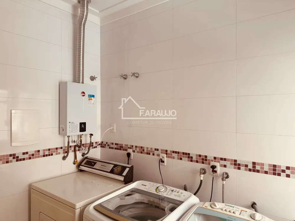 Casa, 2 quartos, 230 m² - Foto 13