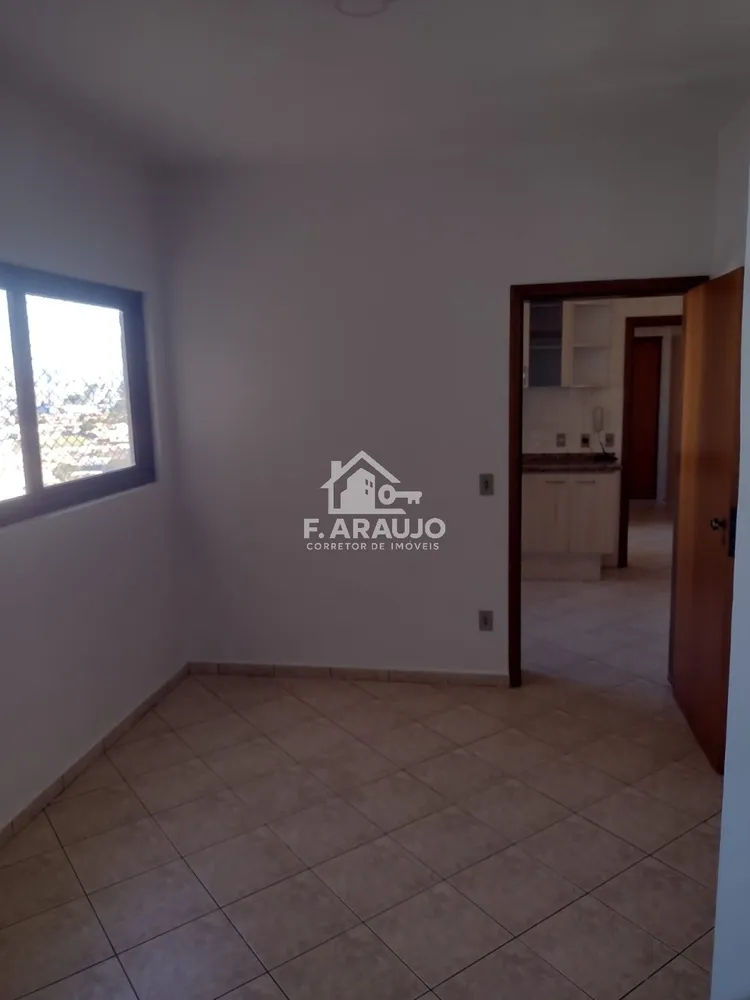 Apartamento, 3 quartos, 150 m² - Foto 2