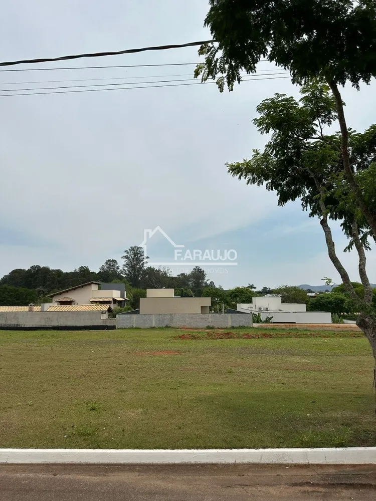 Loteamento e Condomínio, 770 m² - Foto 1