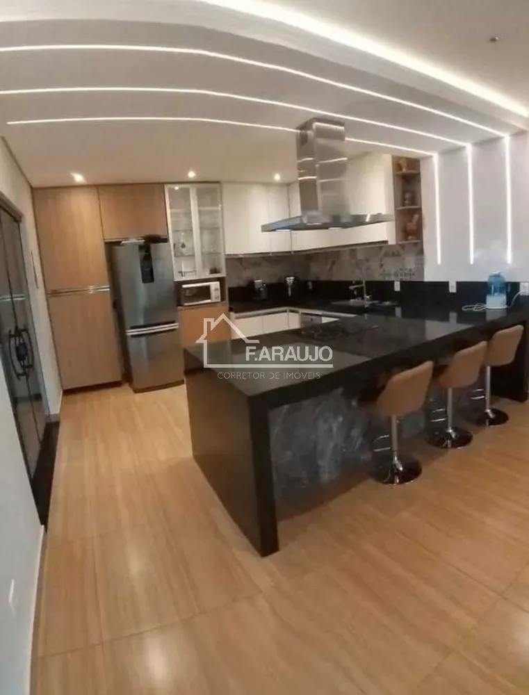 Chácara, 3 quartos, 1000 m² - Foto 10