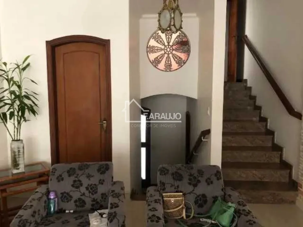 Casa, 3 quartos, 165 m² - Foto 3