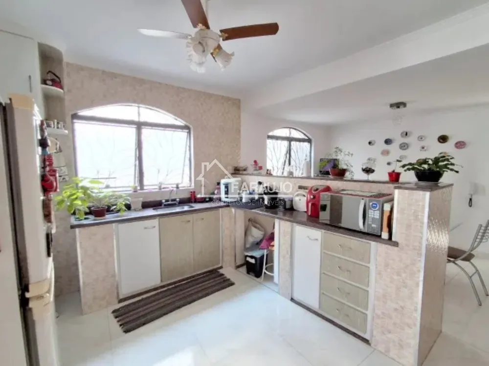 Casa, 3 quartos, 234 m² - Foto 12