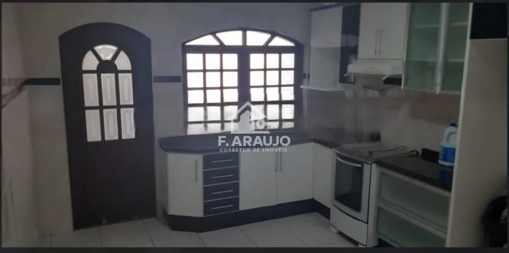 Casa, 3 quartos, 185 m² - Foto 6