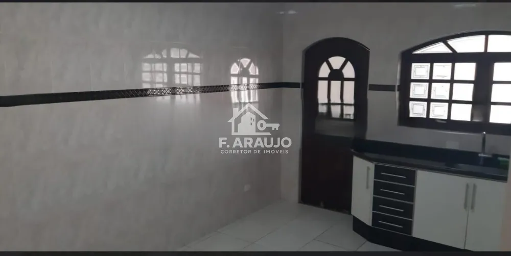 Casa, 3 quartos, 185 m² - Foto 5