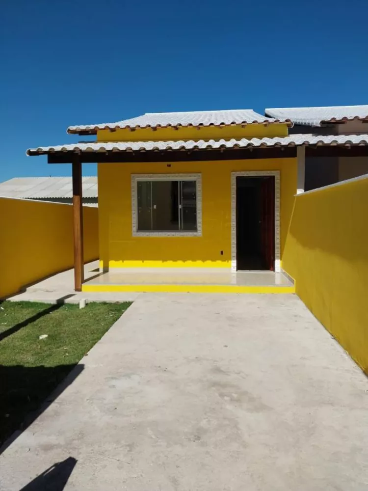 Casa à venda com 2 quartos, 240m² - Foto 1