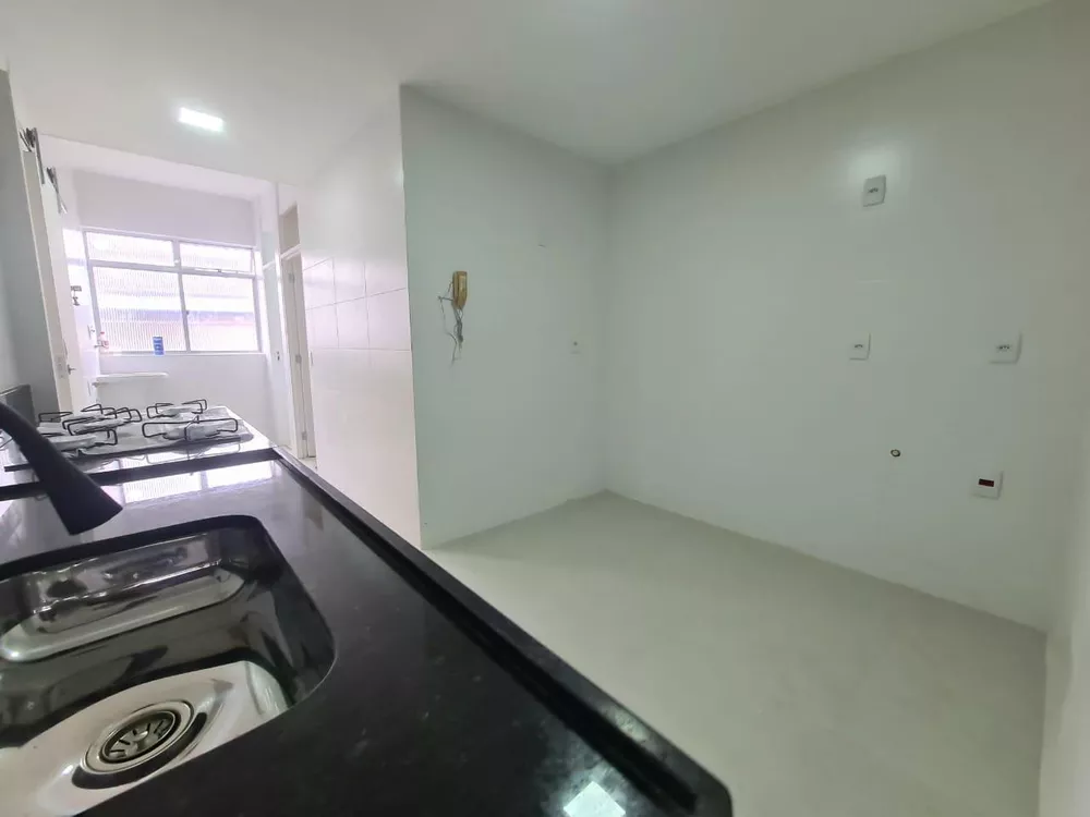 Apartamento à venda com 3 quartos, 100m² - Foto 3