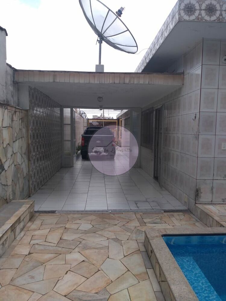Casa, 2 quartos, 270 m² - Foto 1