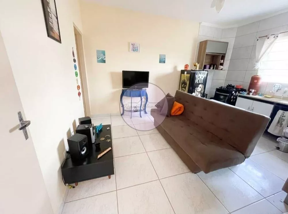 Casa à venda com 1 quarto, 40m² - Foto 4