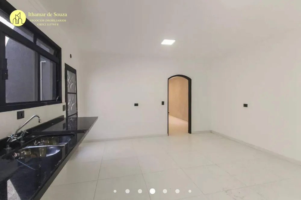 Sobrado, 3 quartos, 216 m² - Foto 4