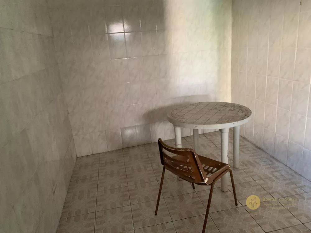 Sobrado, 3 quartos, 239 m² - Foto 1