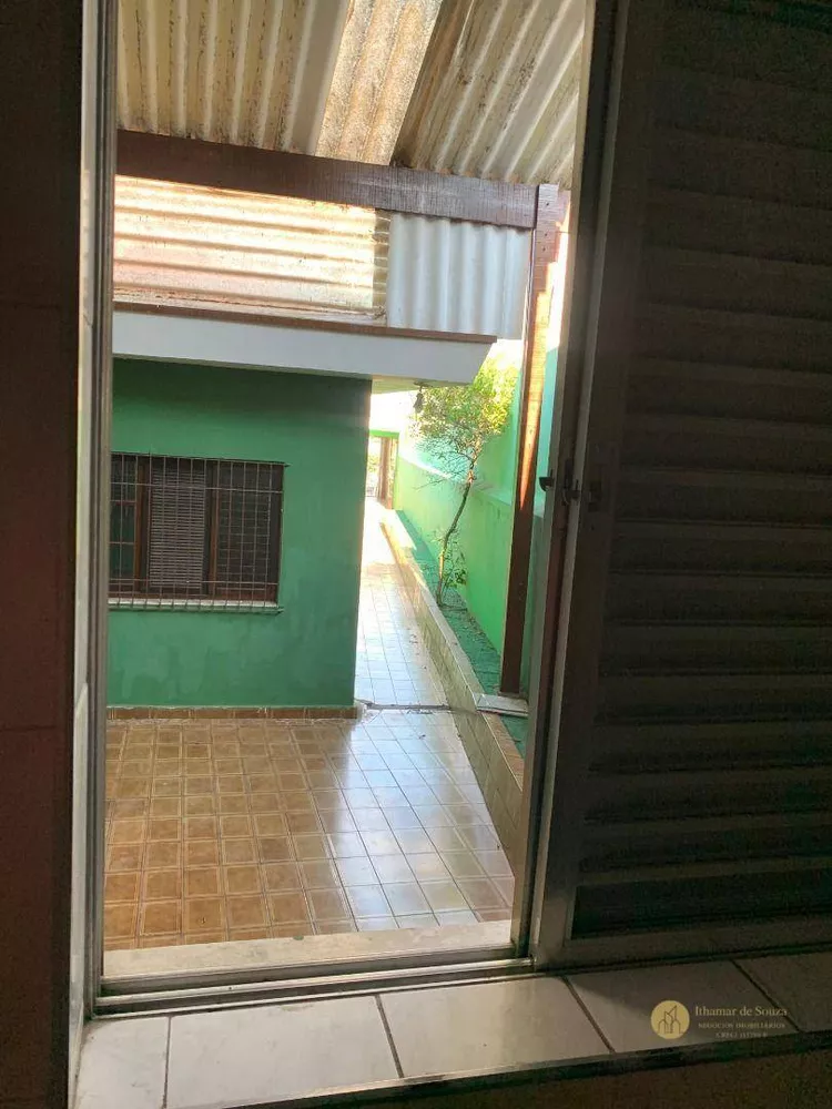Sobrado, 3 quartos, 239 m² - Foto 4