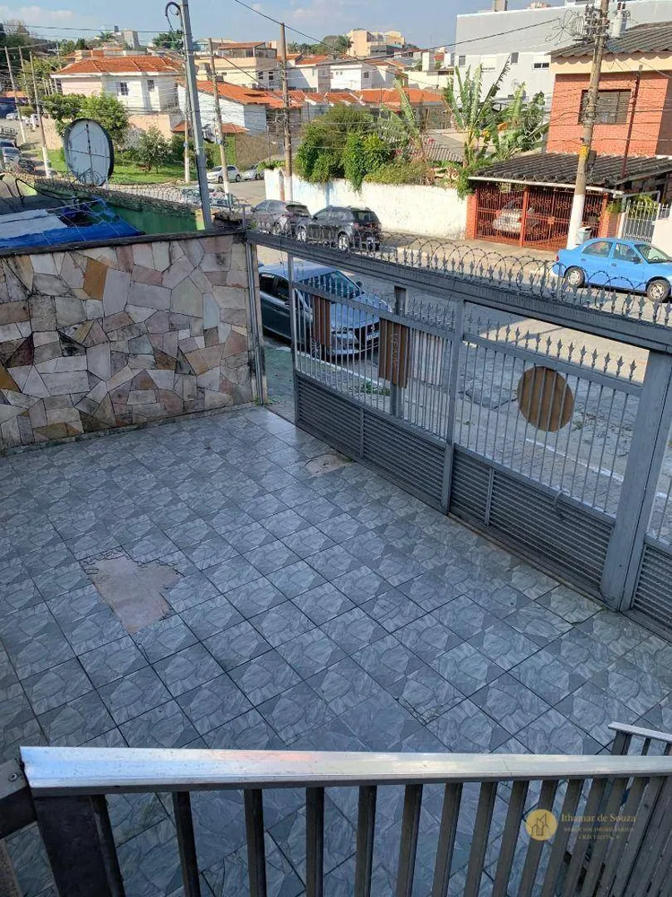 Sobrado, 3 quartos, 239 m² - Foto 4