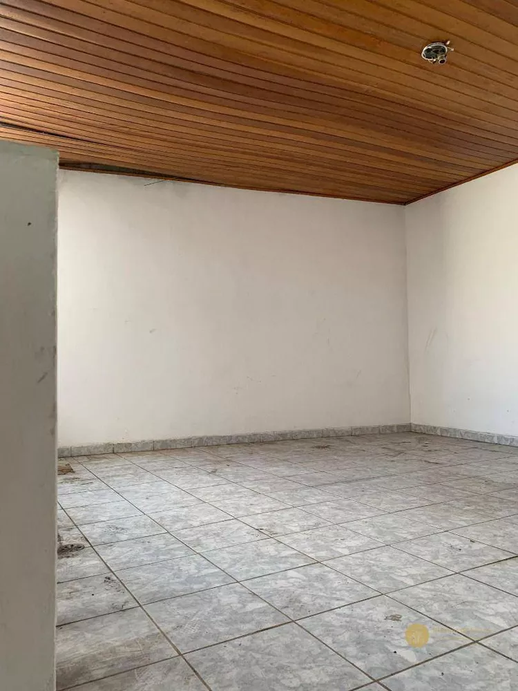 Sobrado, 3 quartos, 239 m² - Foto 2