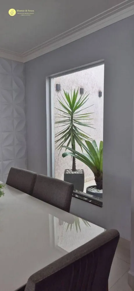 Casa, 3 quartos, 168 m² - Foto 1