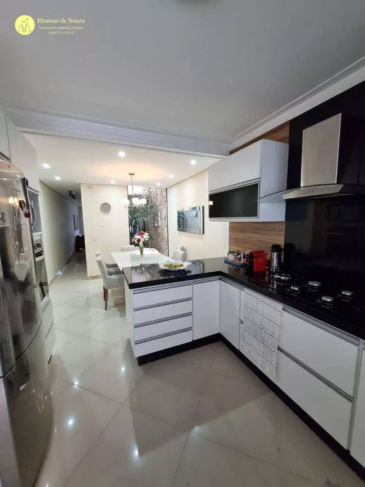 Sobrado, 3 quartos, 156 m² - Foto 3
