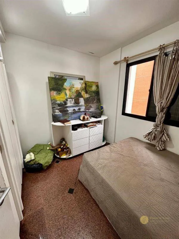 Apartamento, 3 quartos, 188 m² - Foto 1