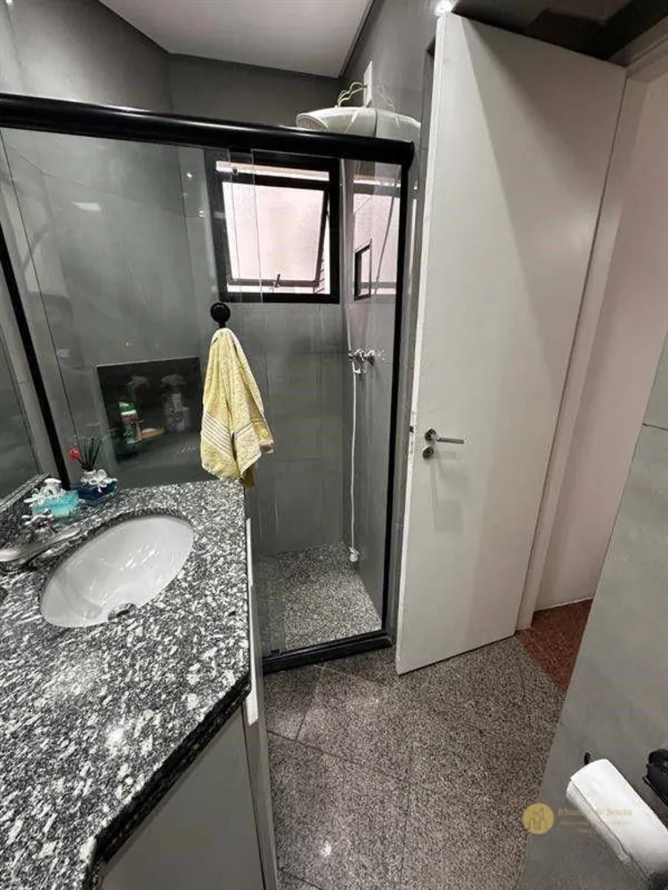 Apartamento, 3 quartos, 188 m² - Foto 2
