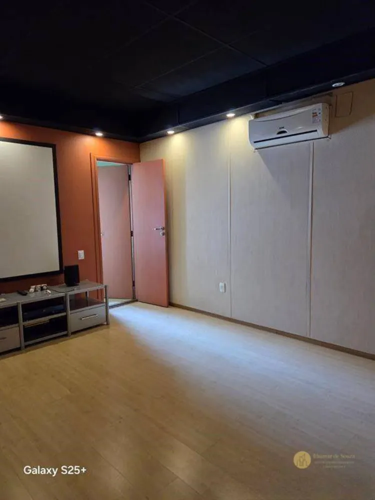 Sobrado, 3 quartos, 300 m² - Foto 1