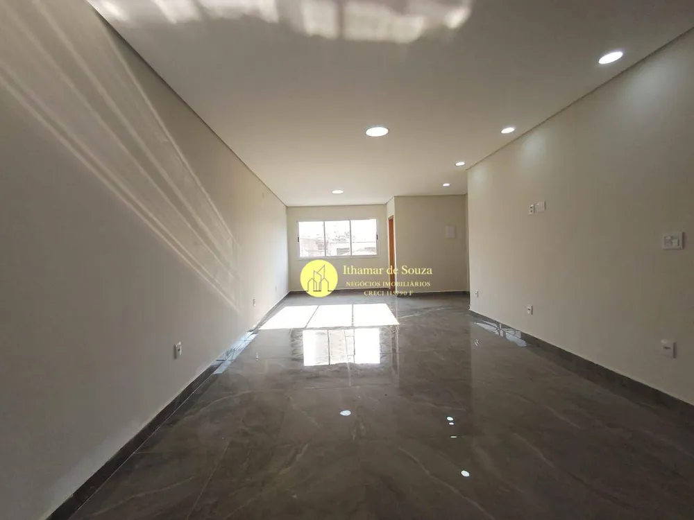 Sobrado, 3 quartos, 224 m² - Foto 2